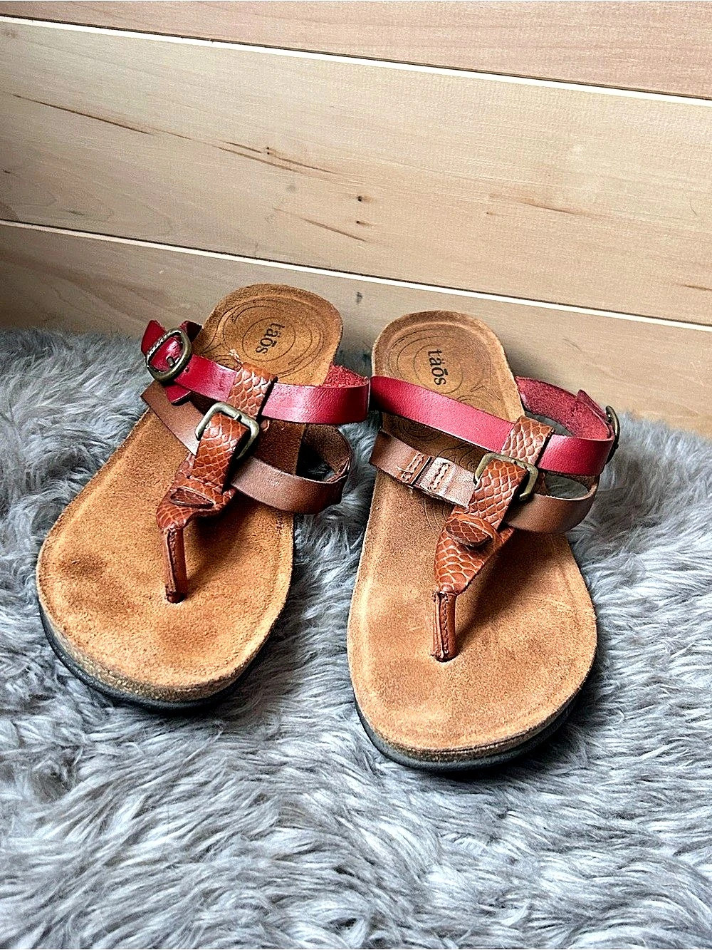 taos Trulie Women's Brown & Red Strappy Sandals